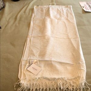 David's Bridal Metallic Wrap in silver